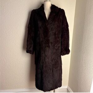 Elegant Dark Brown Fur Coat